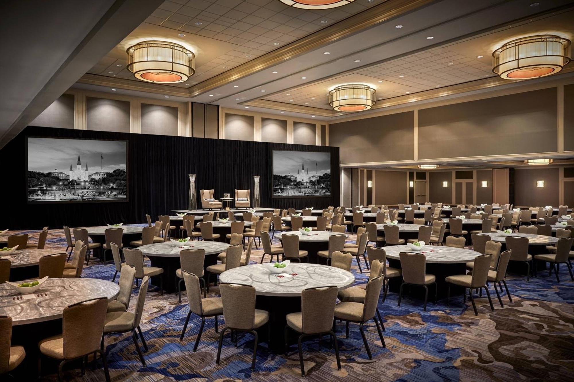 New Orleans Marriott Hotel Exterior photo